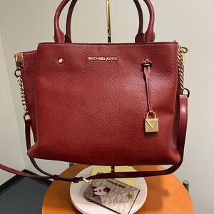 Michael Kors Arielle Satchel Bag NWOT + Limited Edition Key & Card Holder!!!